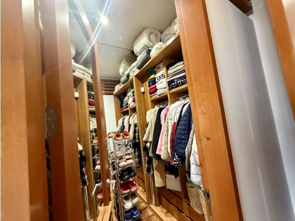 Apartamento de 3 alcobas en venta en Los Rosales, Bogotá, 452 m² · foto 17 de 20
