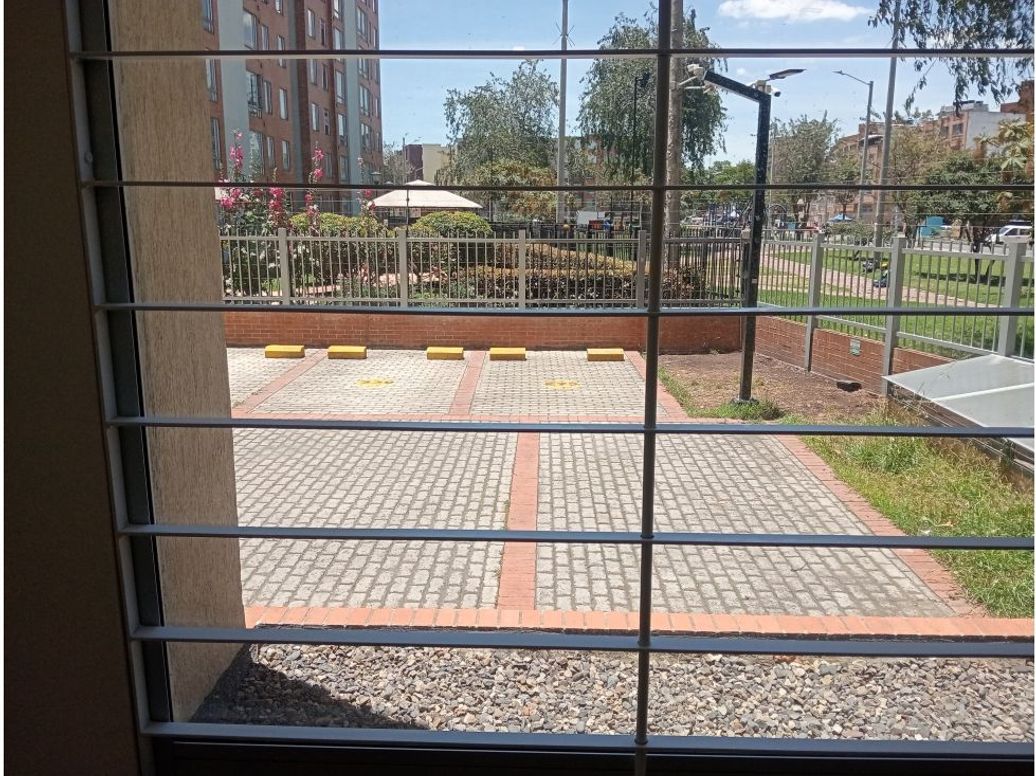 Apartamento de 3 alcobas en venta en Gran Granada, Bogotá, 72 m² · foto 9 de 20