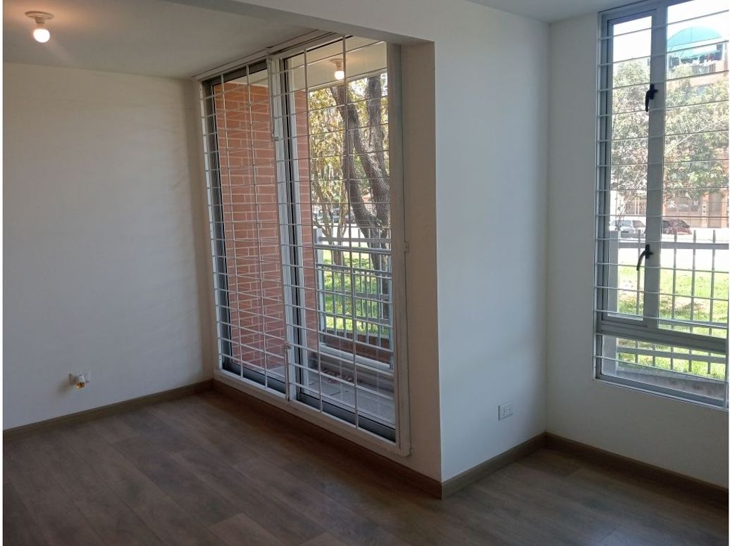 Apartamento de 3 alcobas en venta en Gran Granada, Bogotá, 72 m² · foto 8 de 20