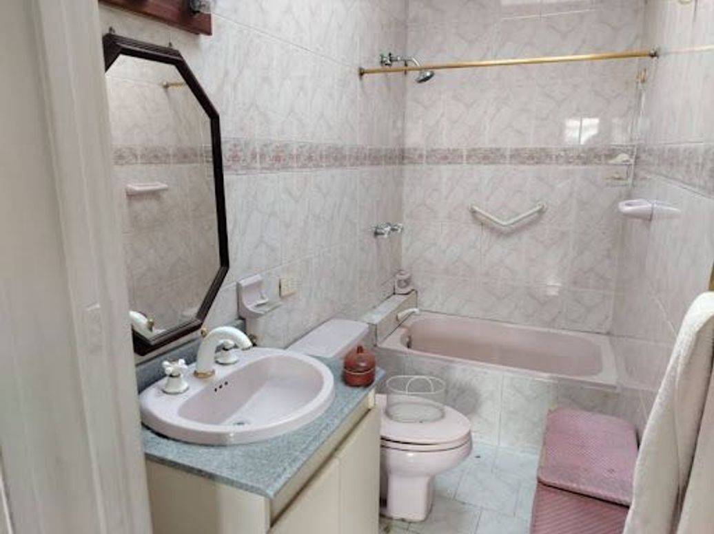 Casa de 5 alcobas en venta en Belalcázar, Bogotá, 246 m² · foto 17 de 17