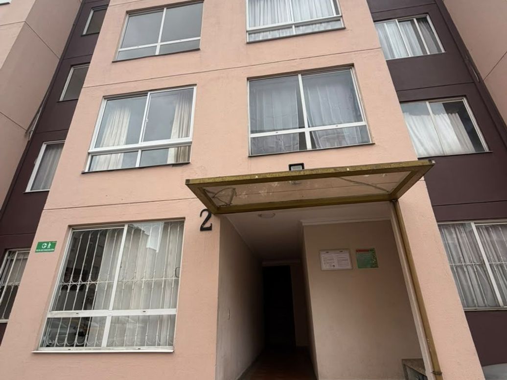 Apartamento de 3 alcobas en venta en Atardeceres De Suba, Bogotá, 54 m² · foto 3 de 19