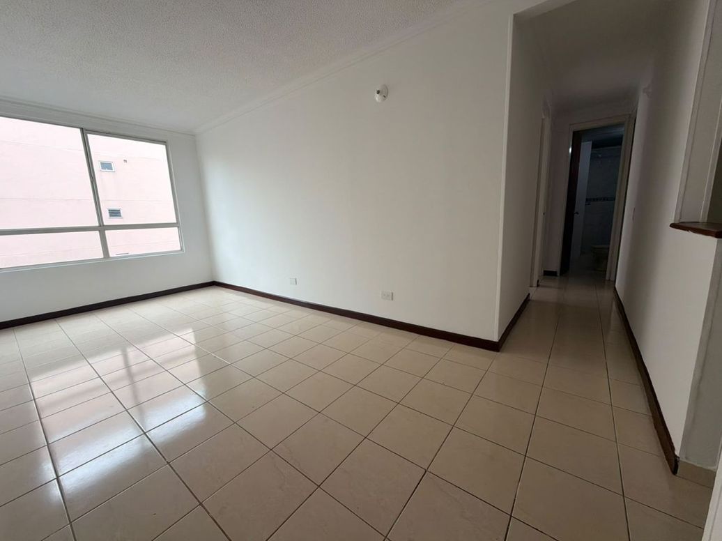 Apartamento de 3 alcobas en venta en Atardeceres De Suba, Bogotá, 54 m² · foto 5 de 19