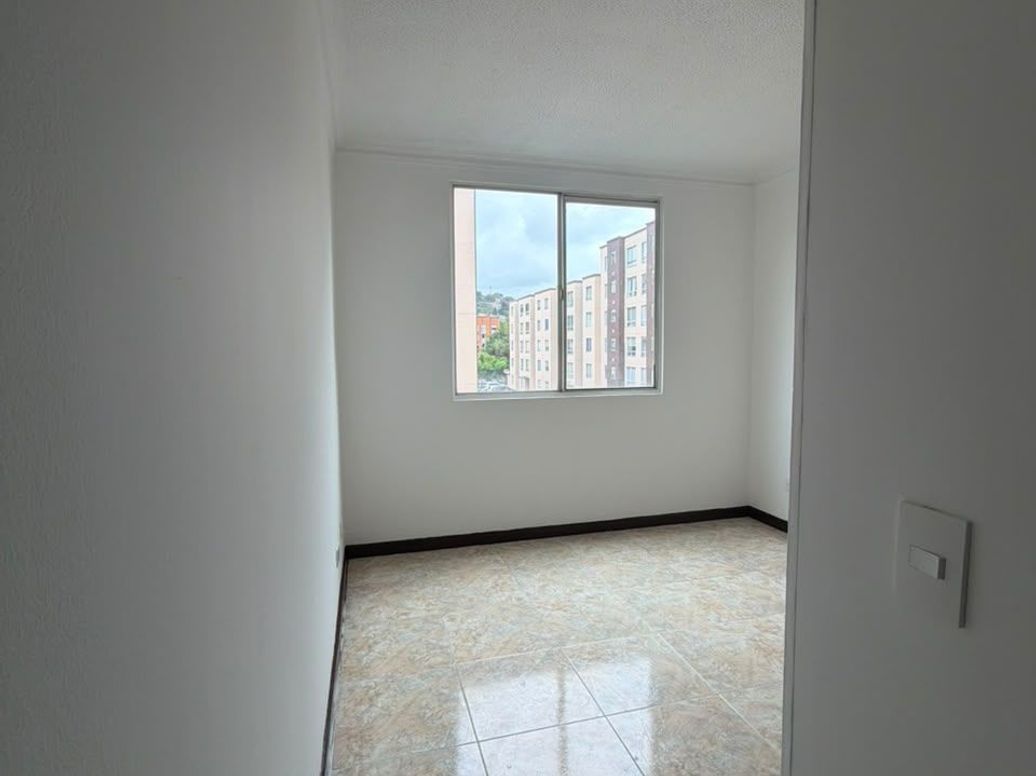 Apartamento de 3 alcobas en venta en Atardeceres De Suba, Bogotá, 54 m² · foto 7 de 19