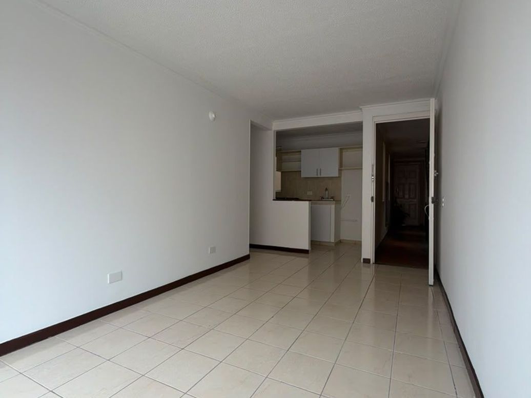 Apartamento de 3 alcobas en venta en Atardeceres De Suba, Bogotá, 54 m² · foto 13 de 19