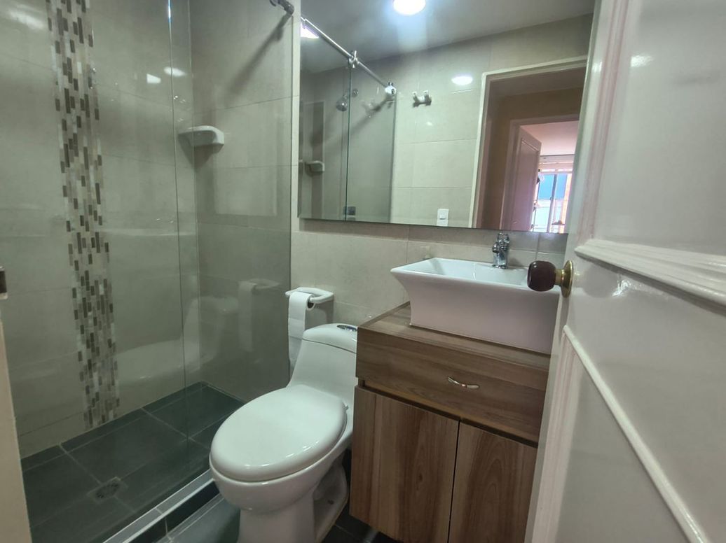 Apartamento de 5 alcobas en venta en Quinta Paredes, Bogotá, 143 m² · foto 6 de 16
