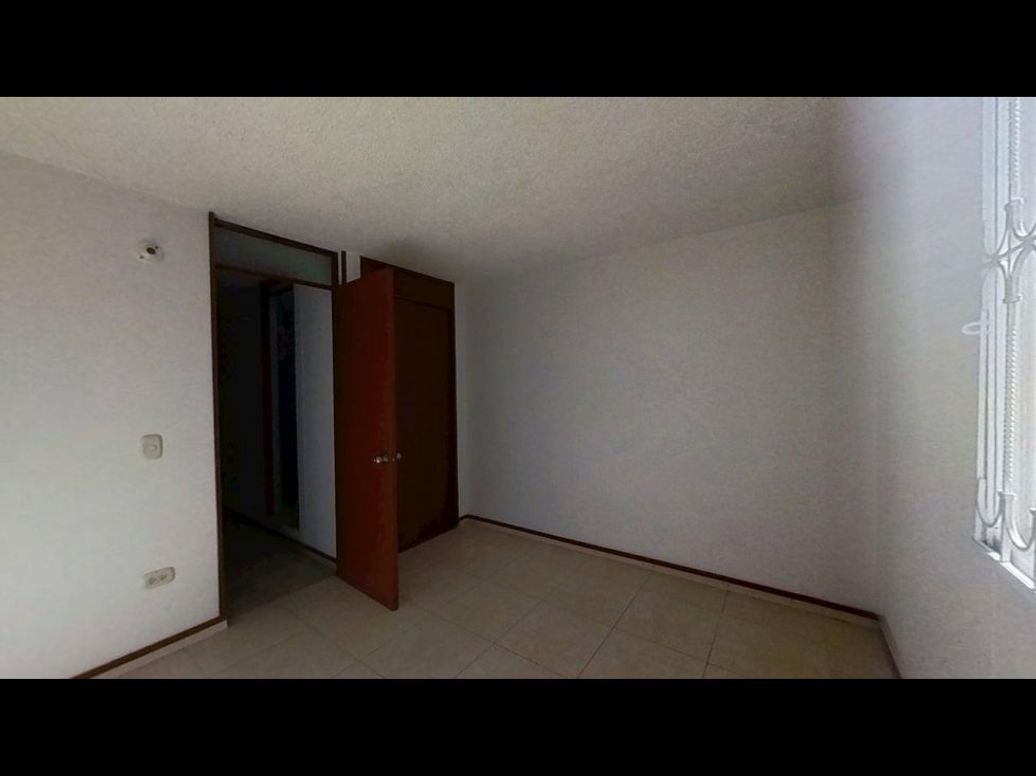 Casa de 4 alcobas en venta en Sabana De Tibabuyes, Bogotá, 79 m² · foto 12 de 20