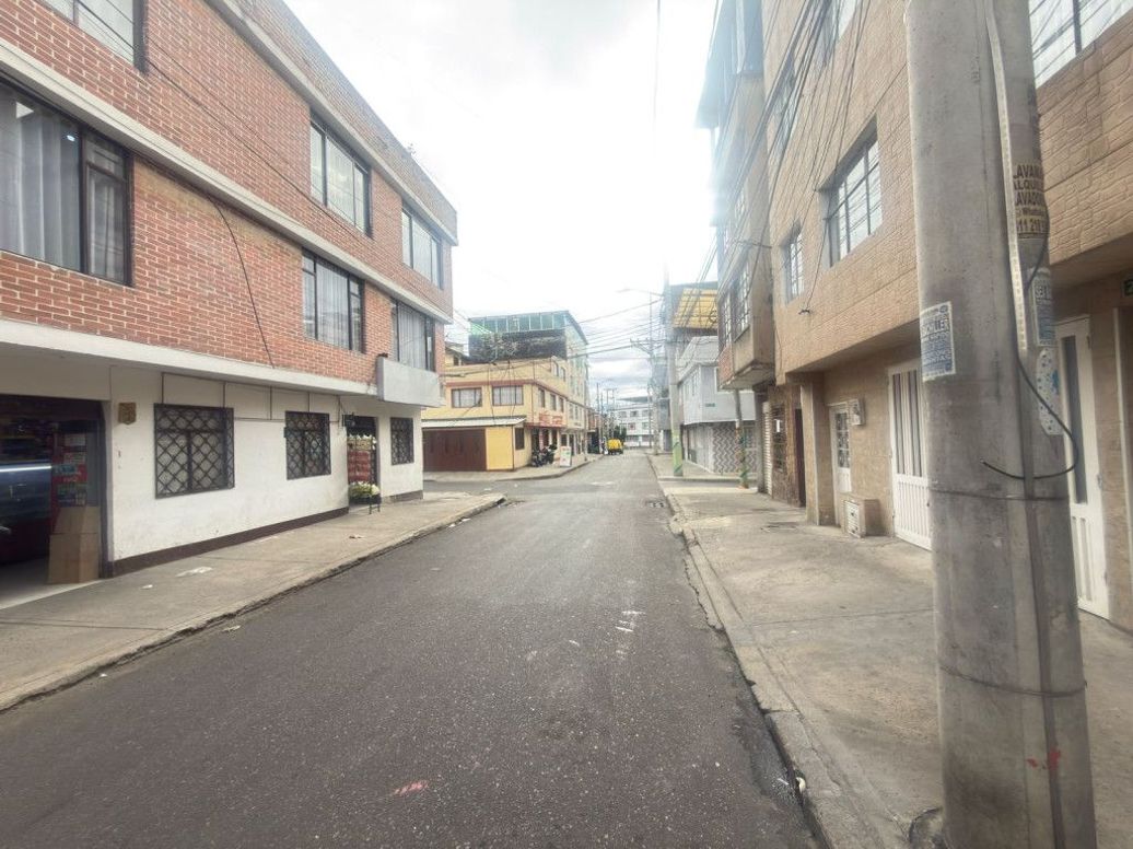 Casa de 3 alcobas en venta en Centenario, Bogotá, 144 m² · foto 11 de 20