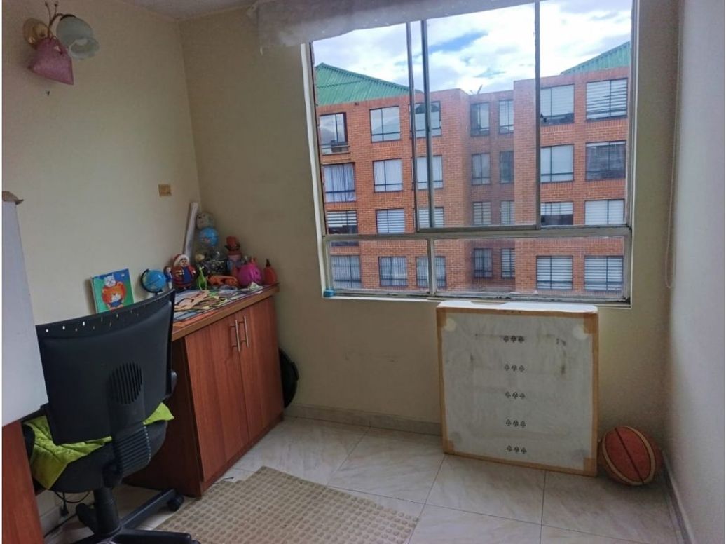 Apartamento de 3 alcobas en venta en Ciudad Quirigua, Bogotá, 61 m² · foto 8 de 13