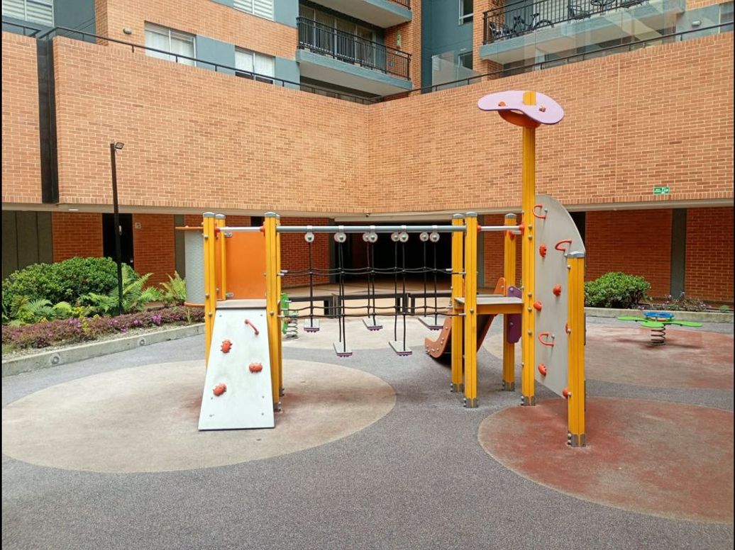 Apartamento de 3 alcobas en venta en San Antonio, Bogotá, 82 m² · foto 17 de 19