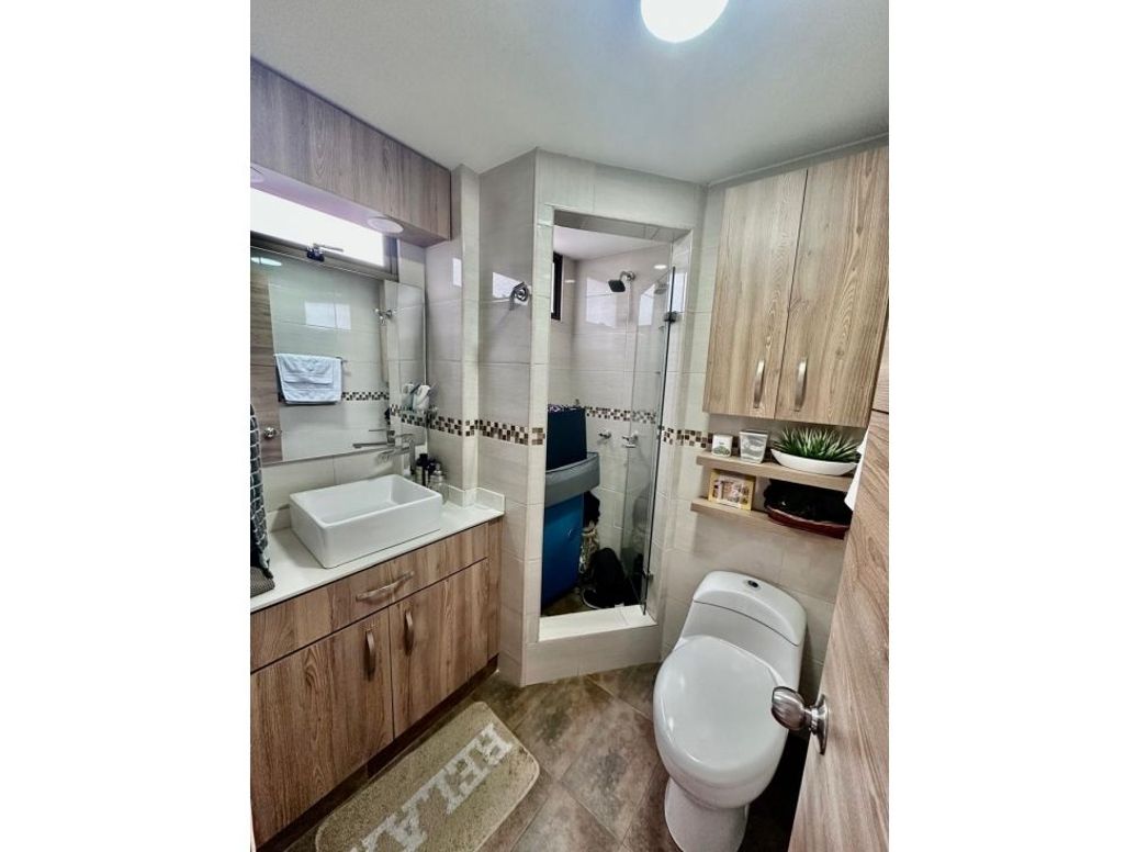 Apartamento de 2 alcobas en venta en Cedro Golf, Bogotá, 65 m² · foto 10 de 15