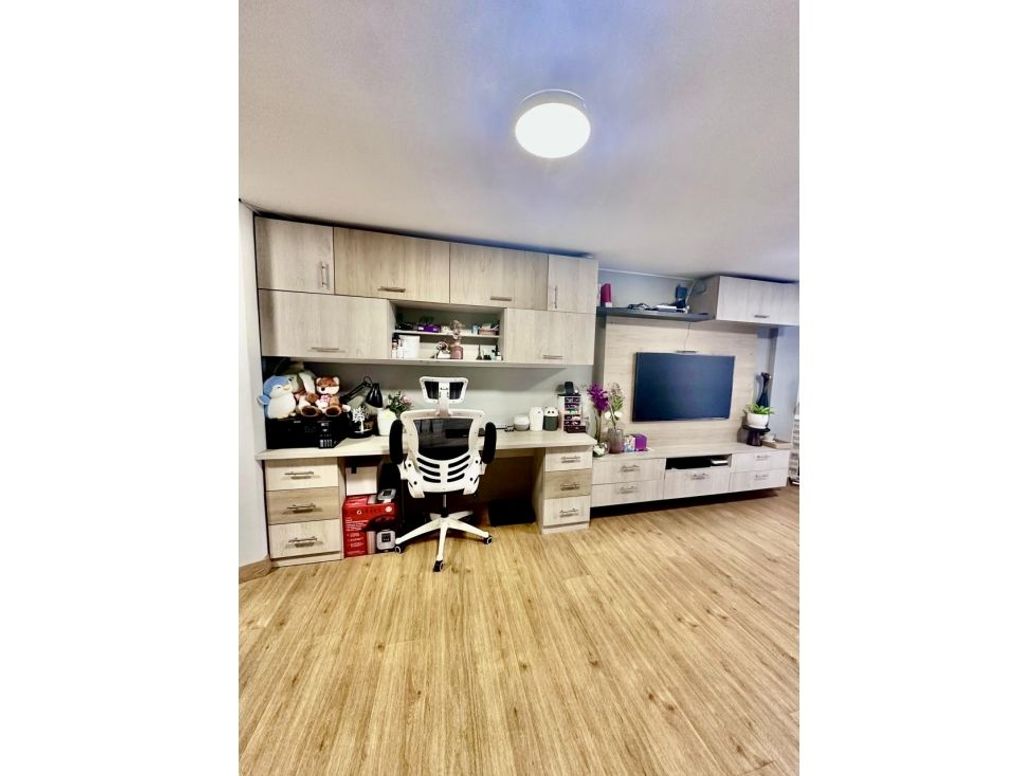 Apartamento de 2 alcobas en venta en Cedro Golf, Bogotá, 65 m² · foto 13 de 15