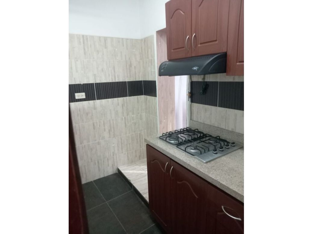 Casa de 5 alcobas en venta en 11 De Noviembre, Bogotá, 650 m² · foto 4 de 20