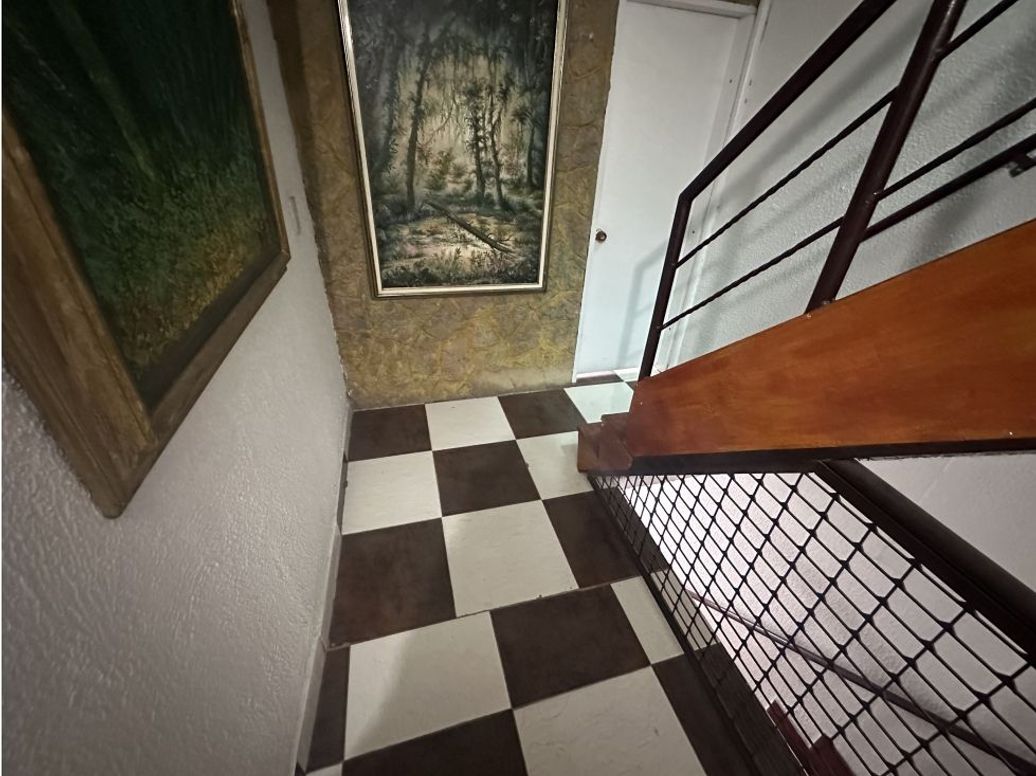Casa de 5 alcobas en venta en 11 De Noviembre, Bogotá, 650 m² · foto 16 de 20