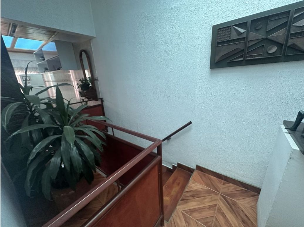 Casa de 5 alcobas en venta en 11 De Noviembre, Bogotá, 650 m² · foto 18 de 20
