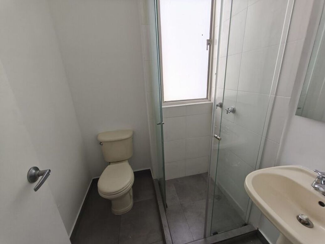 Apartamento de 1 alcoba en venta en El Retiro, Bogotá, 144 m² · foto 16 de 19