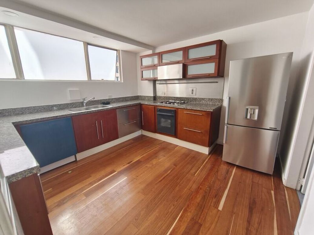 Apartamento de 1 alcoba en venta en El Retiro, Bogotá, 144 m² · foto 12 de 19