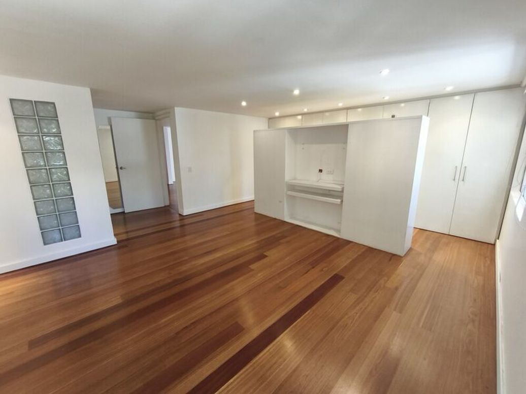 Apartamento de 1 alcoba en venta en El Retiro, Bogotá, 144 m² · foto 6 de 19