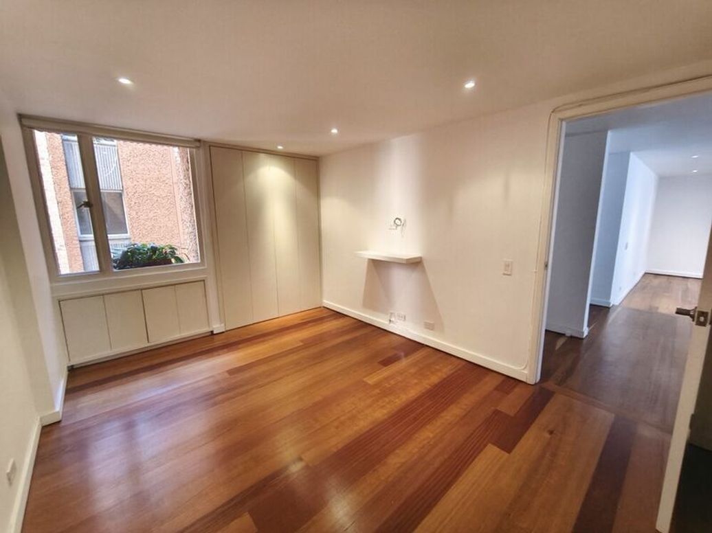 Apartamento de 1 alcoba en venta en El Retiro, Bogotá, 144 m² · foto 10 de 19