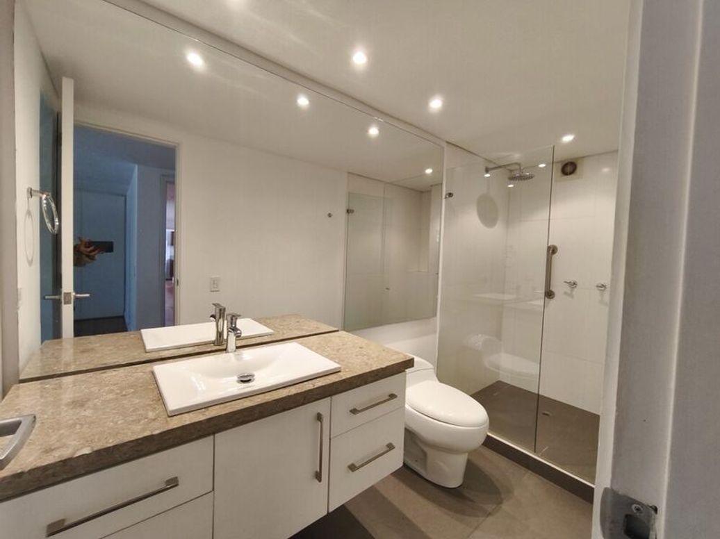 Apartamento de 1 alcoba en venta en El Retiro, Bogotá, 144 m² · foto 9 de 19
