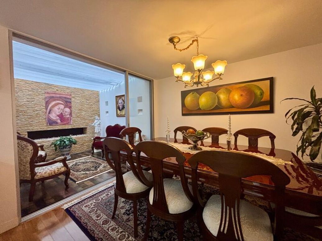Casa de 3 alcobas en venta en Ciudadela Real, Bogotá, 164 m² · foto 2 de 17