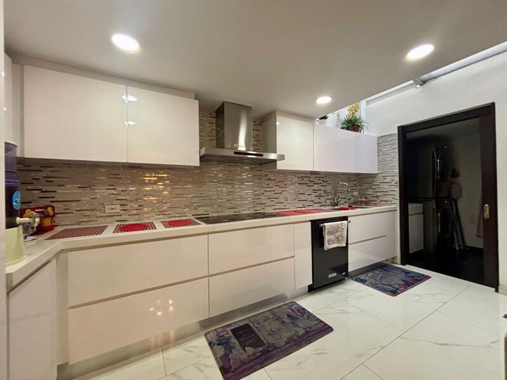 Casa de 3 alcobas en venta en Ciudadela Real, Bogotá, 164 m² · foto 3 de 17