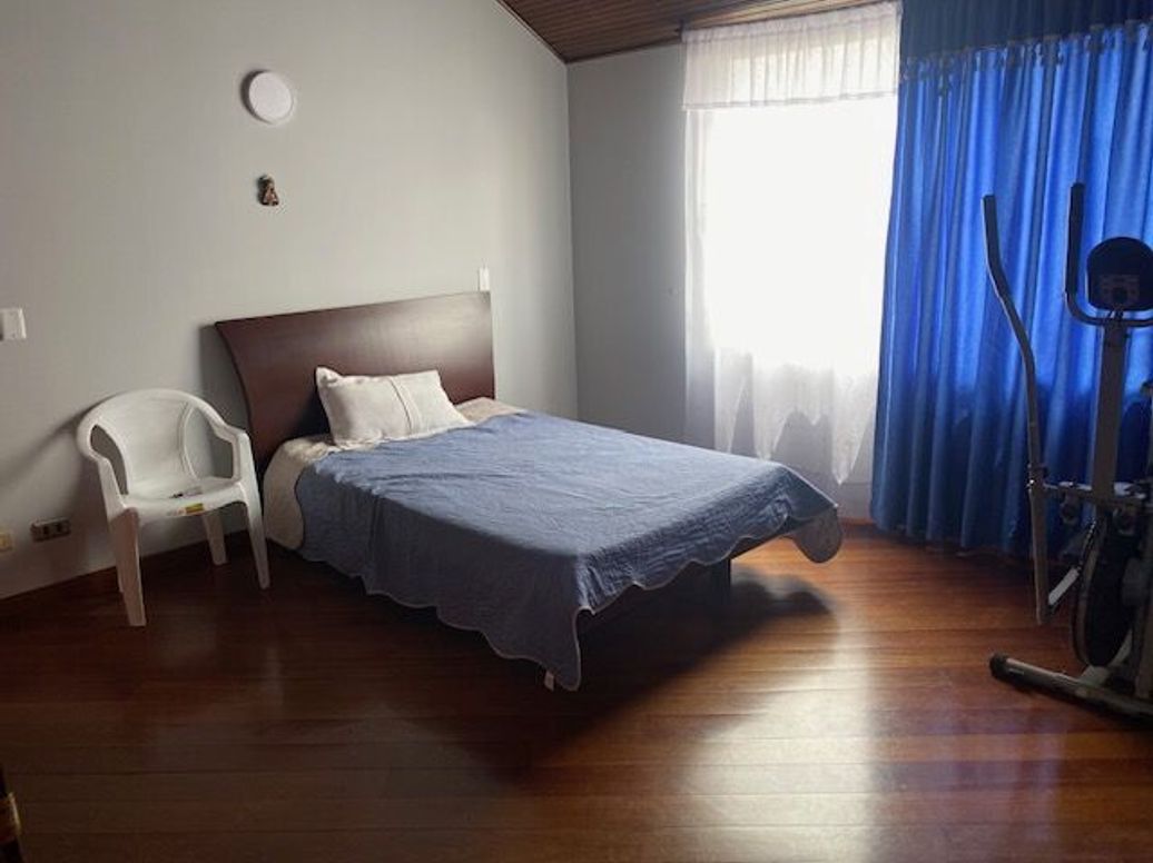 Casa de 3 alcobas en venta en Niza Norte, Bogotá, 200 m² · foto 7 de 20