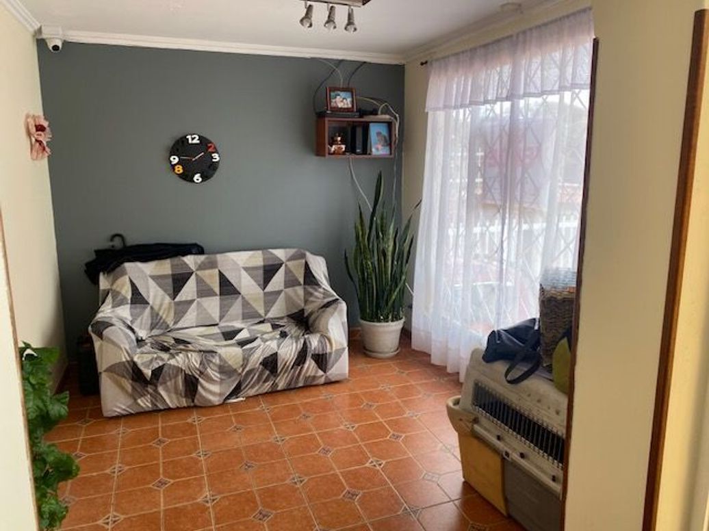 Casa de 3 alcobas en venta en Niza Norte, Bogotá, 200 m² · foto 2 de 20