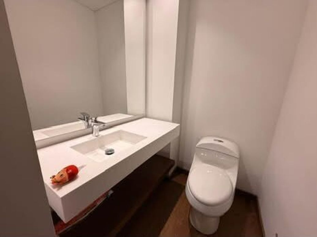 Apartamento de 3 alcobas en venta en El Plan, Bogotá, 153 m² · foto 8 de 20