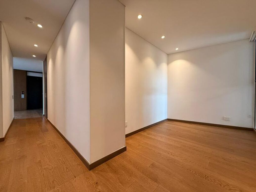 Apartamento de 3 alcobas en venta en El Plan, Bogotá, 153 m² · foto 9 de 20