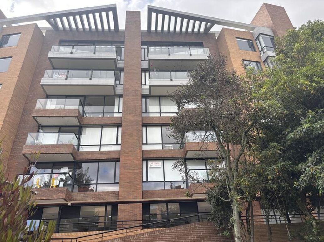 Apartamento de 3 alcobas en venta en Mazurén, Bogotá, 184 m² · foto 17 de 20