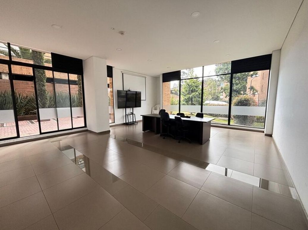 Apartamento de 3 alcobas en venta en Mazurén, Bogotá, 184 m² · foto 19 de 20
