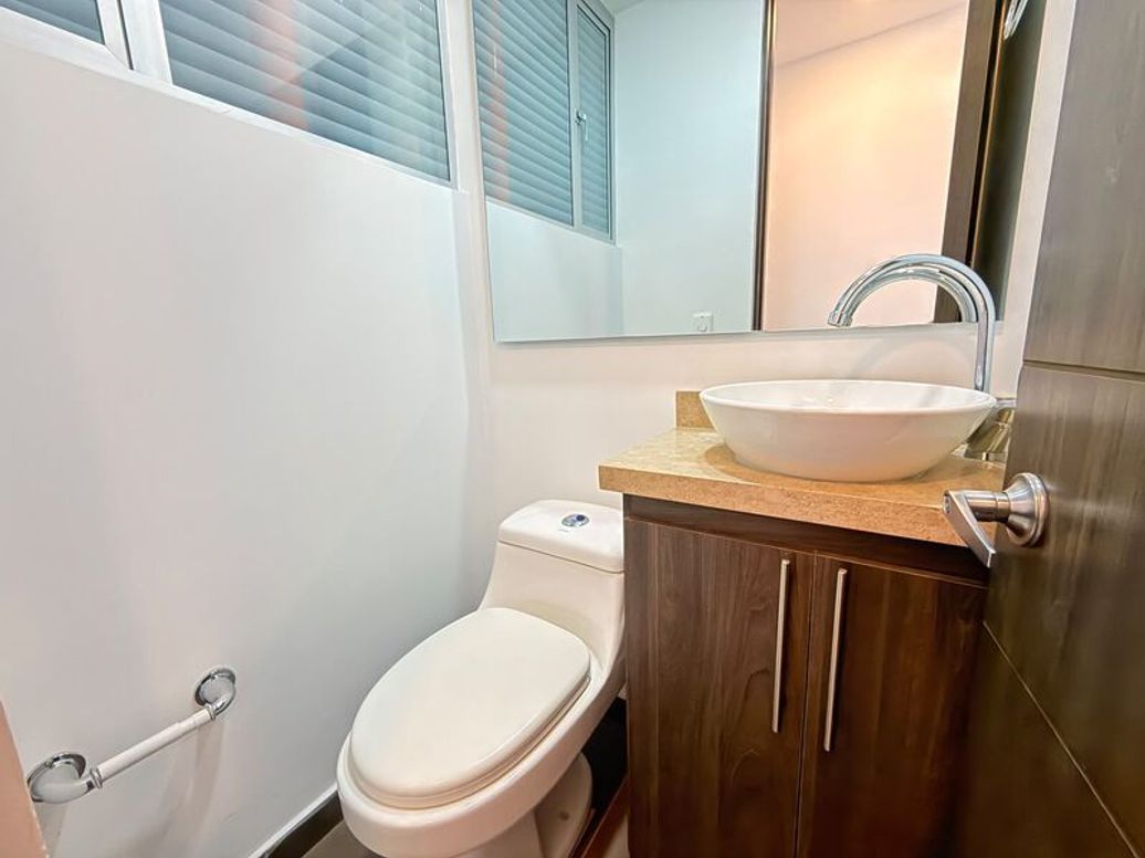 Apartamento de 3 alcobas en venta en Cedro Madeiras, Bogotá, 100 m² · foto 6 de 16