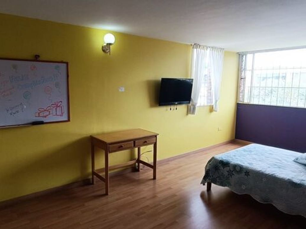 Casa de 4 alcobas en venta en Niza, Bogotá, 326 m² · foto 9 de 18