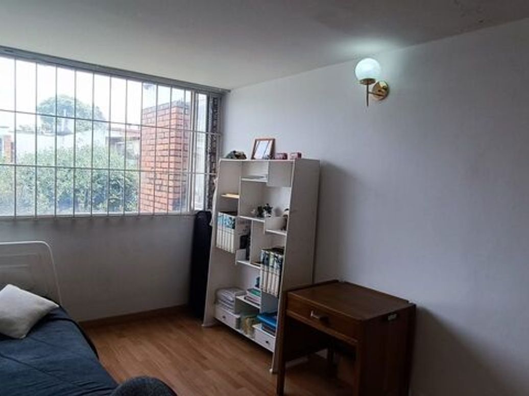 Casa de 4 alcobas en venta en Niza, Bogotá, 326 m² · foto 10 de 18