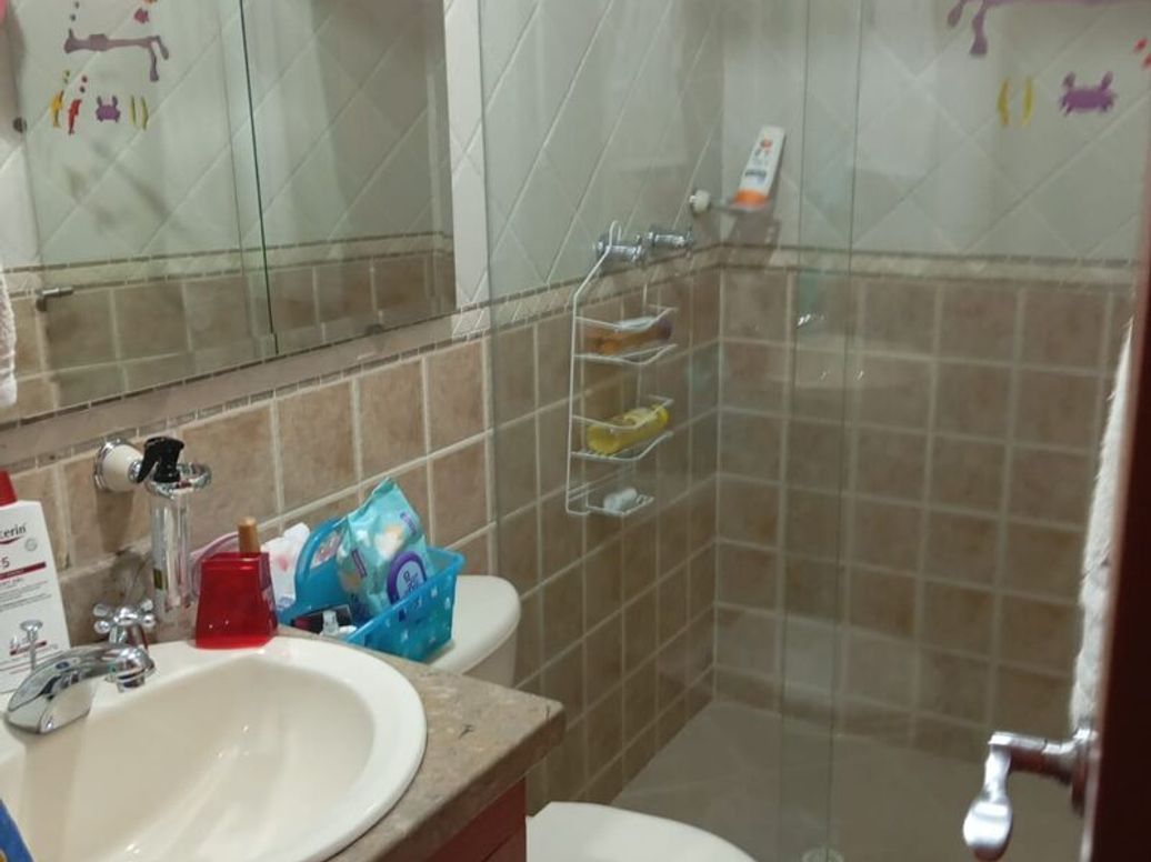 Apartamento de 2 alcobas en venta en El Batan, Bogotá, 59 m² · foto 8 de 17