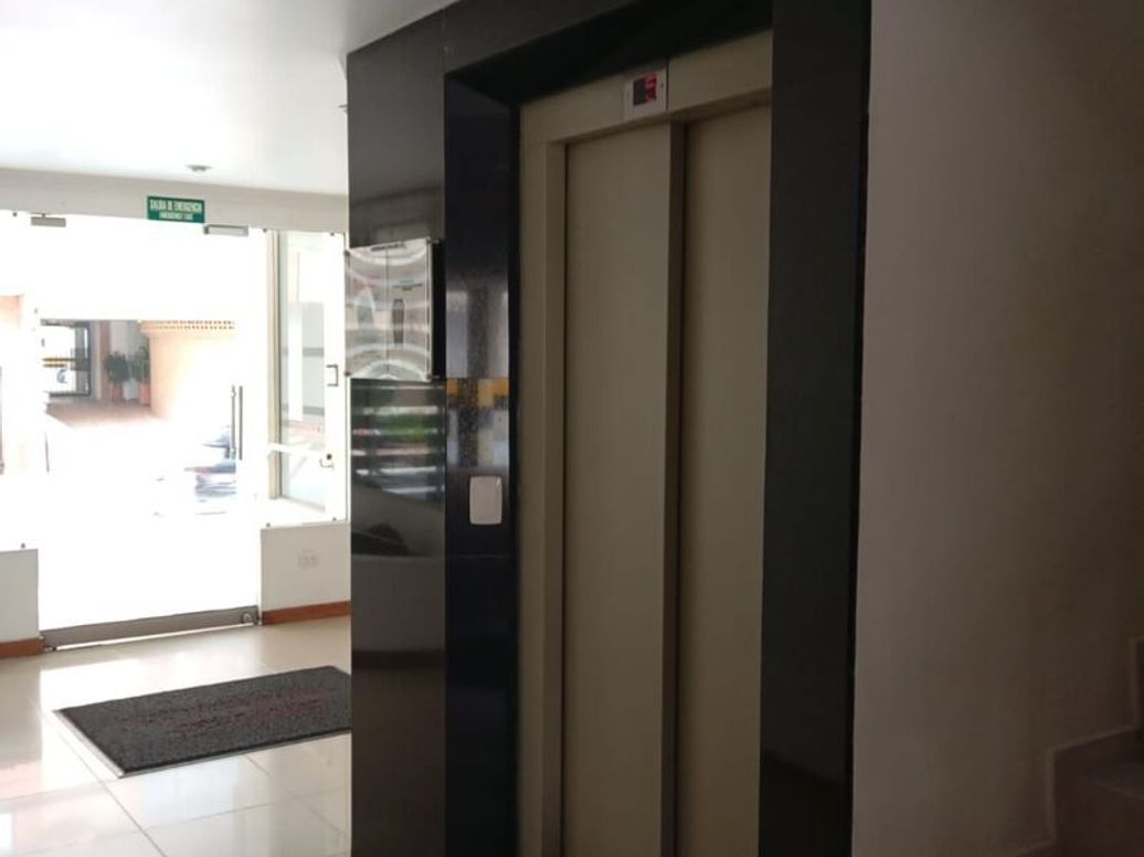 Apartamento de 2 alcobas en venta en El Batan, Bogotá, 59 m² · foto 12 de 17
