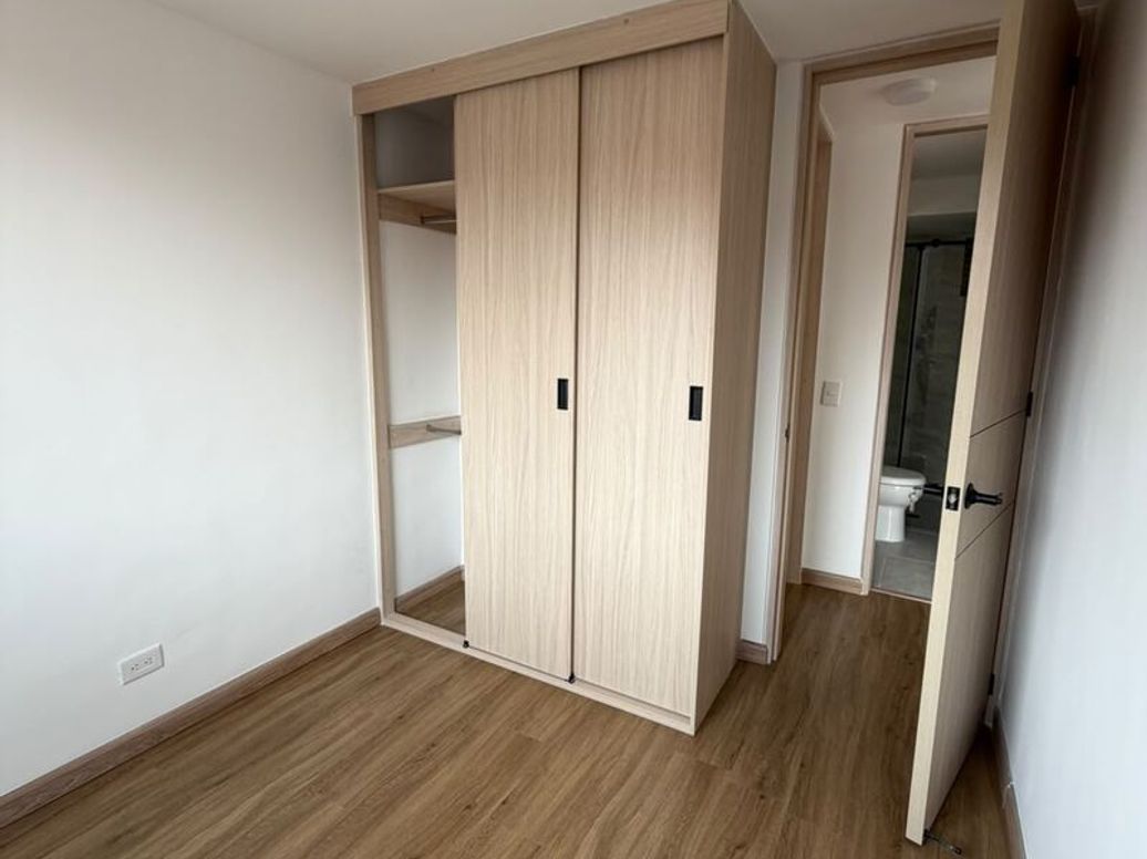 Apartamento de 2 alcobas en venta en El Tintal A.S.D., Bogotá, 37 m² · foto 9 de 14
