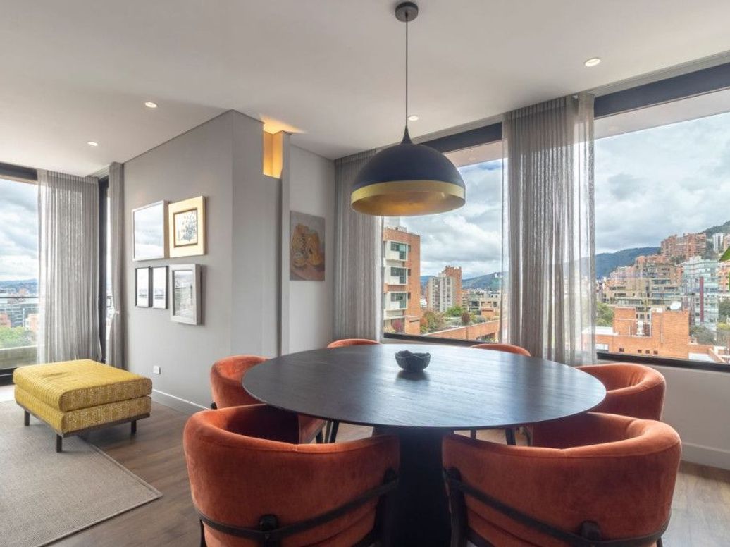 Apartamento de 2 alcobas en venta en El Nogal, Bogotá, 198 m² · foto 5 de 20