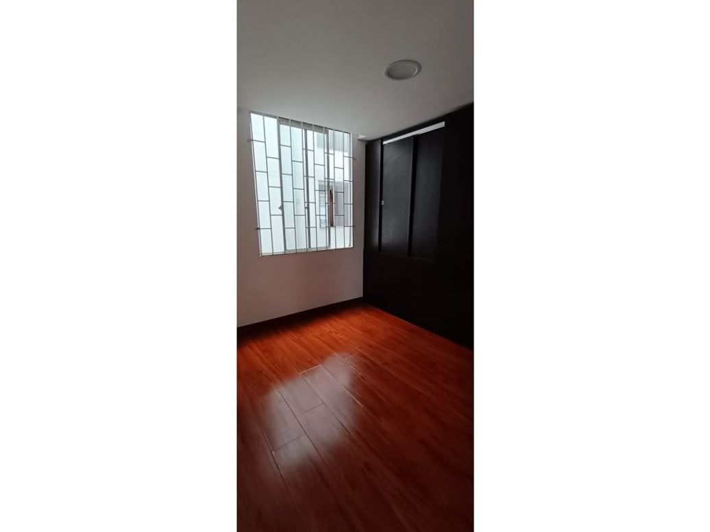Apartamento de 2 alcobas en venta en El Tintal, Bogotá, 40 m² · foto 11 de 19