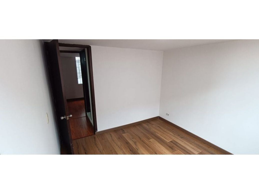 Apartamento de 2 alcobas en venta en El Tintal, Bogotá, 40 m² · foto 13 de 19