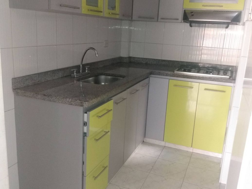 Apartamento de 3 alcobas en venta en Ub. Castilla Real, Bogotá, 56 m² · foto 6 de 11