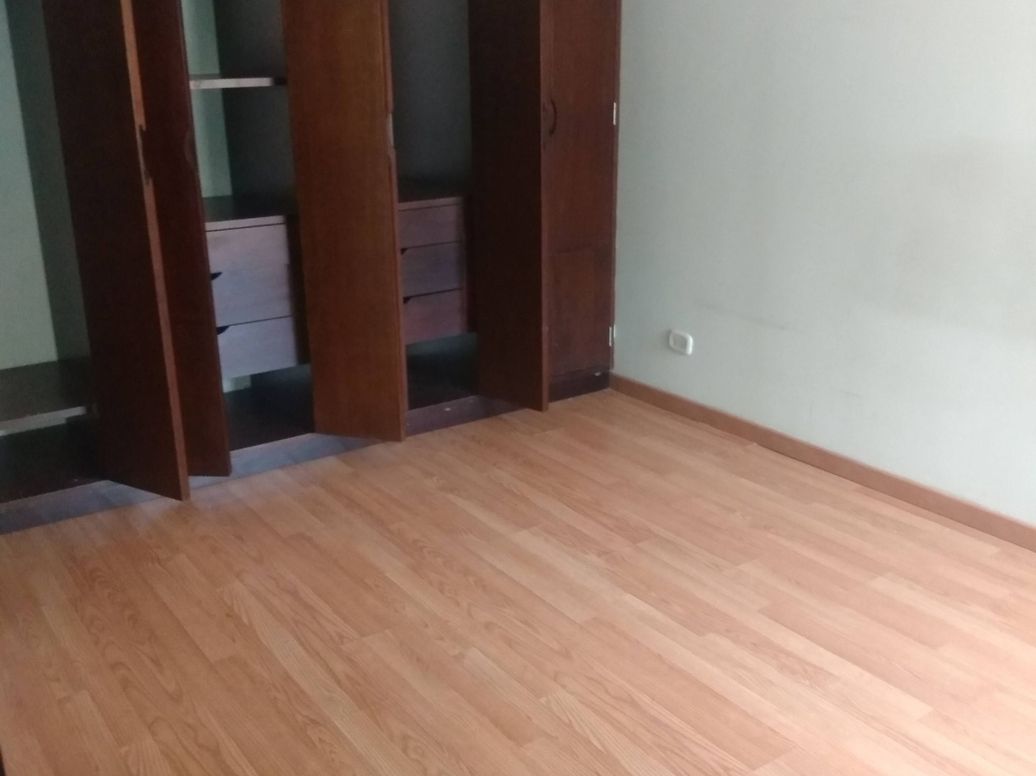 Apartamento de 3 alcobas en venta en Ub. Castilla Real, Bogotá, 56 m² · foto 4 de 11