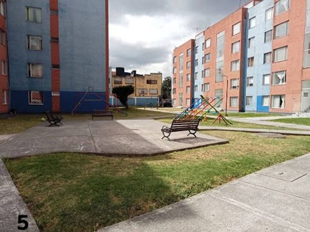 Apartamento de 3 alcobas en venta en Santa Cecilia Modelia, Bogotá, 61 m² · foto 5 de 20