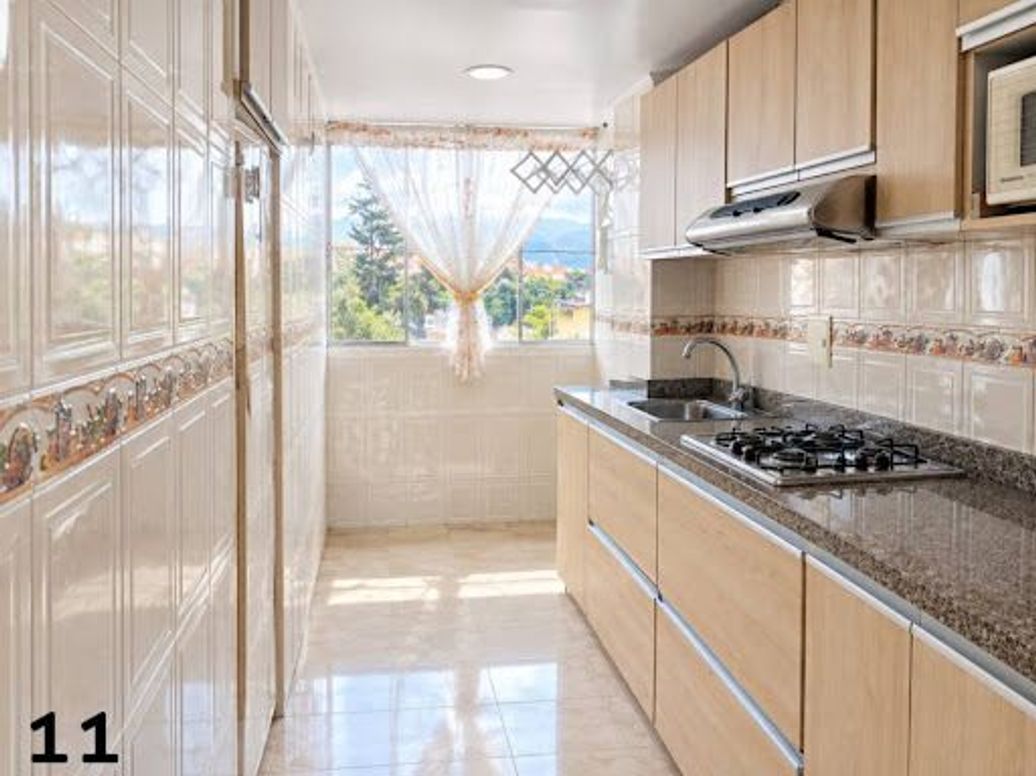 Apartamento de 3 alcobas en venta en Santa Cecilia Modelia, Bogotá, 61 m² · foto 11 de 20