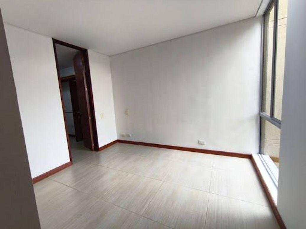Apartamento de 3 alcobas en arriendo en La Felicidad, Bogotá, 71 m² · foto 8 de 18