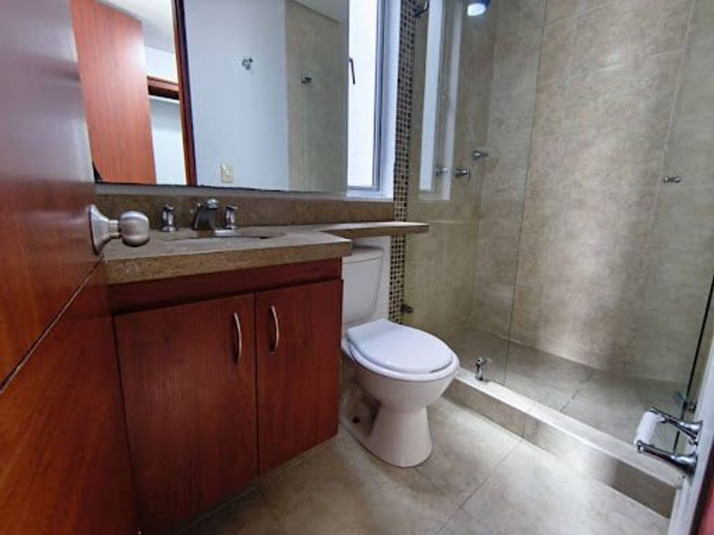 Apartamento de 3 alcobas en arriendo en La Felicidad, Bogotá, 71 m² · foto 10 de 18