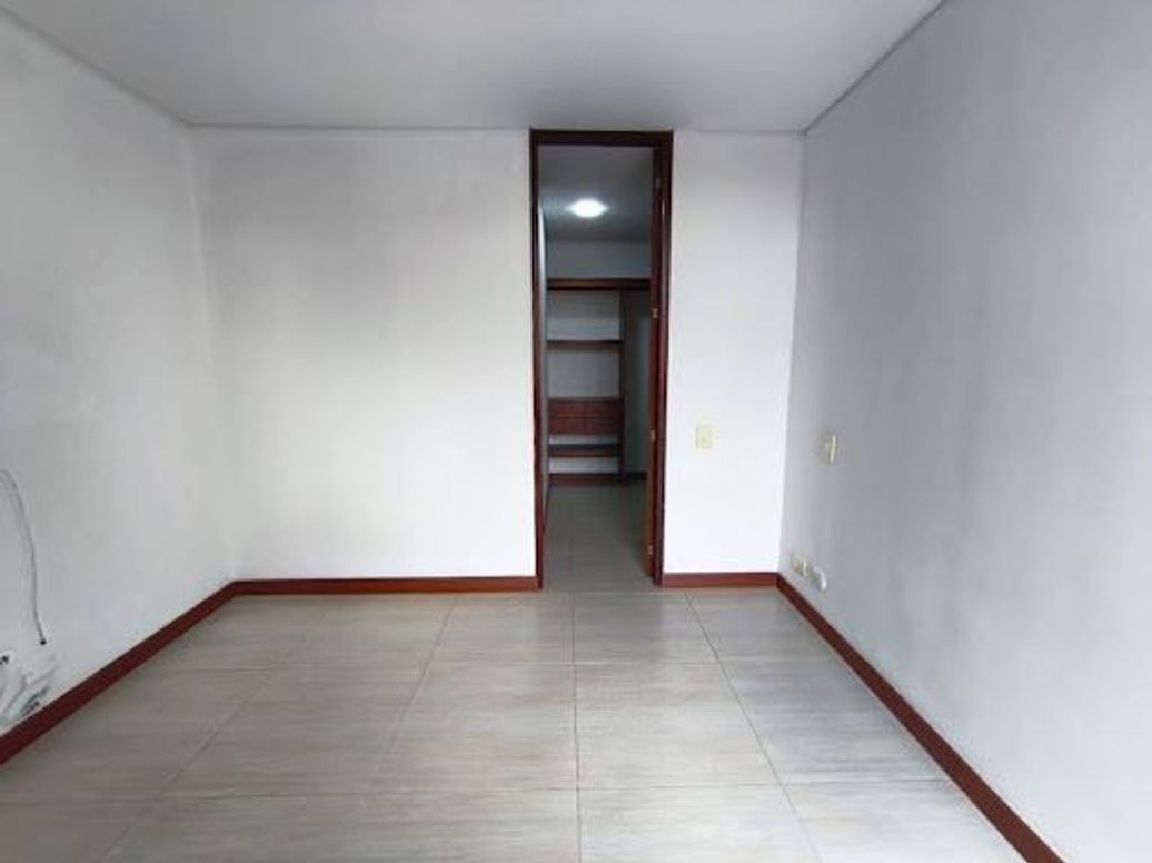 Apartamento de 3 alcobas en arriendo en La Felicidad, Bogotá, 71 m² · foto 18 de 18