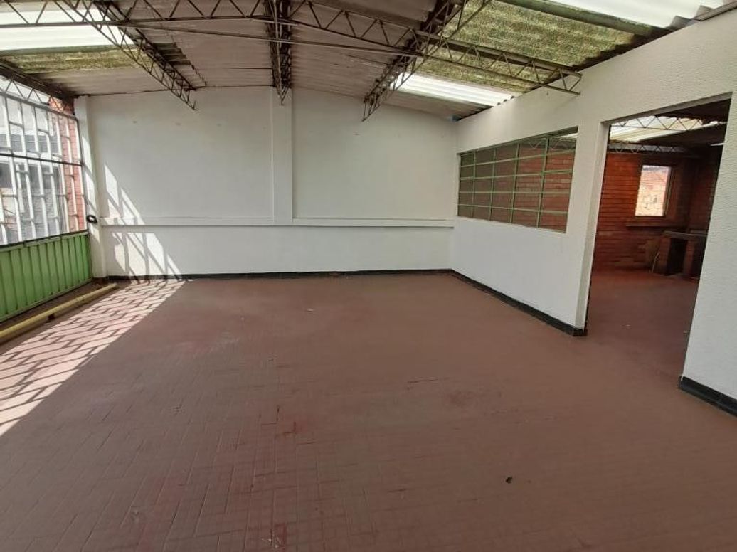Casa de 4 alcobas en venta en Venecia, Bogotá, 344 m² · foto 4 de 6