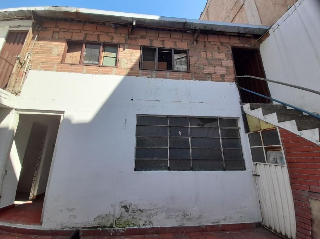Casa de 4 alcobas en venta en Venecia, Bogotá, 344 m² · foto 2 de 6
