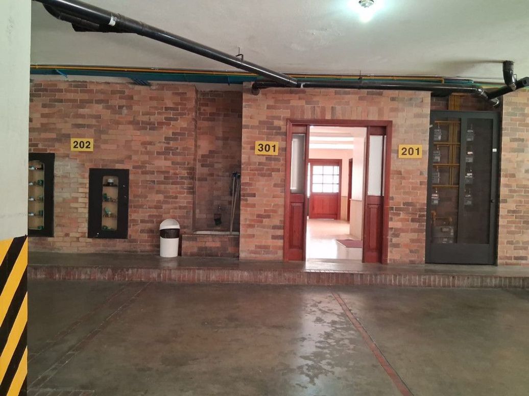 Apartamento de 3 alcobas en venta en Chicó Norte, Bogotá, 220 m² · foto 17 de 20